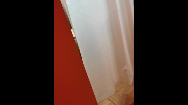 Spying on my cousin bathing and ends up giving me a blowjob Latina Porn